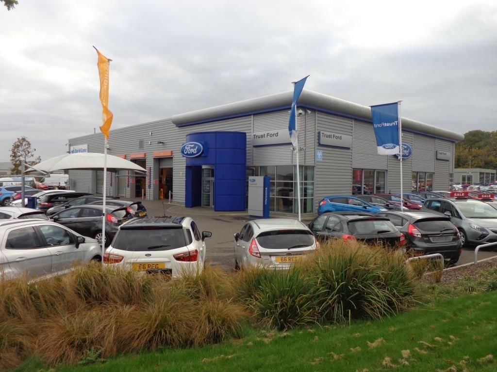Trust Ford Bristol Cribbs Causeway Car dealership in Bristol